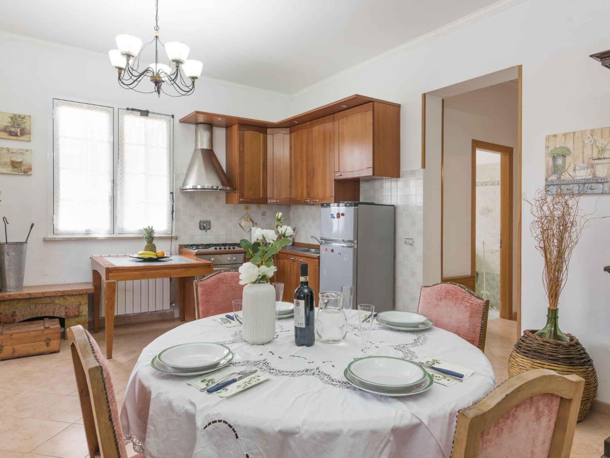 Lungo L'ardeatina By Interhome